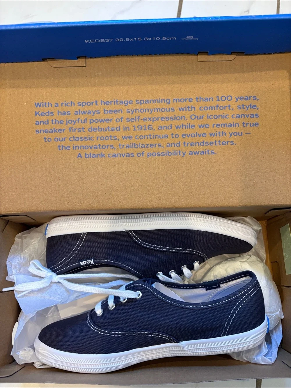 Women’s Keds Classic Champion Navy Canvas Lace-Up Sneakers - NIB size 5